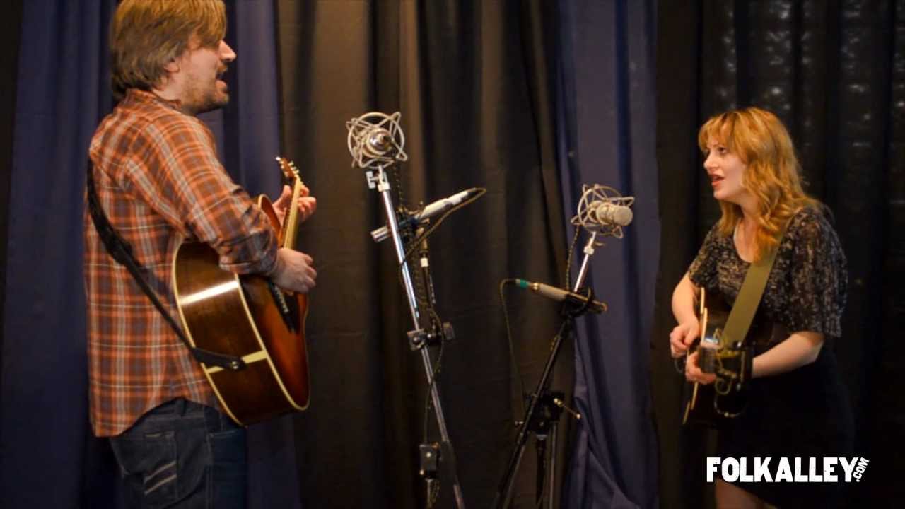 Folk Alley Sessions: Anaïs Mitchell & Jefferson Hamer - "Geordie (Child 209)"