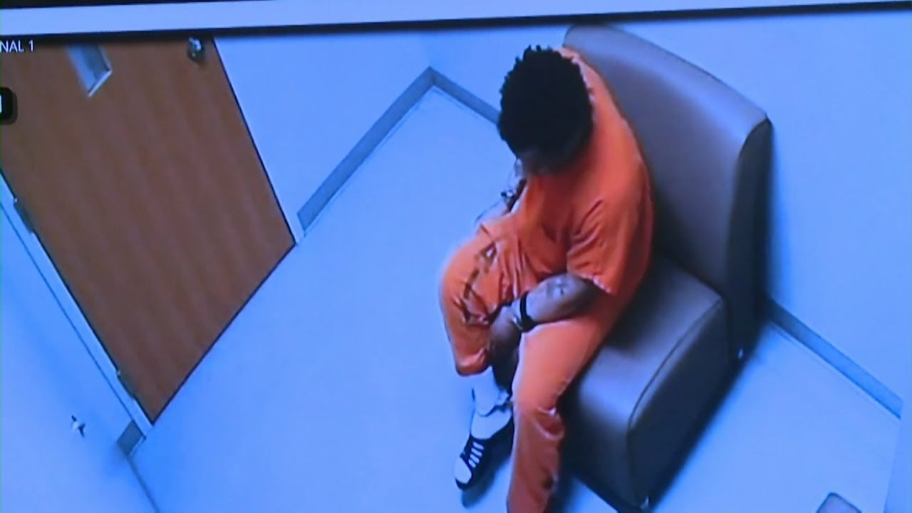 New video shows inmate escaping - YouTube