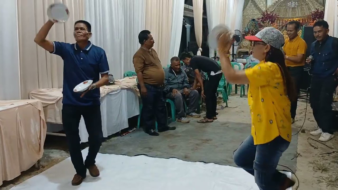 Ajo..atar..sama..depi.main .piring