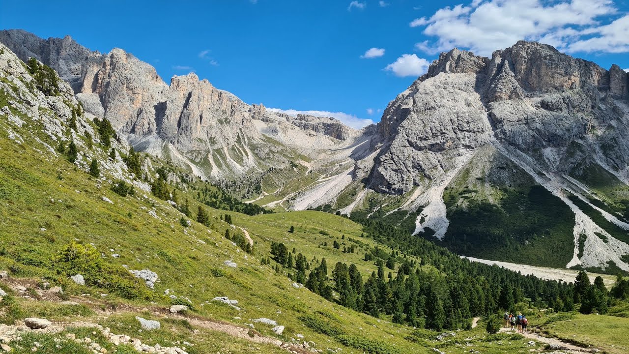 Rifugio Firenze e Malga Pieralongia - Gruppo delle Odle