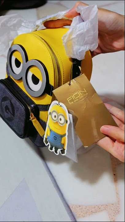 The minion bag fit perfectly with any outfit,and you totally can fit your  airpod pro into this cute bag. #minions #fion