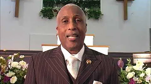 Apostle Raymond Keith speaks to the men of South C...