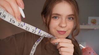картинка: ASMR снимает ваши мерки! 📏 Drawing on your face