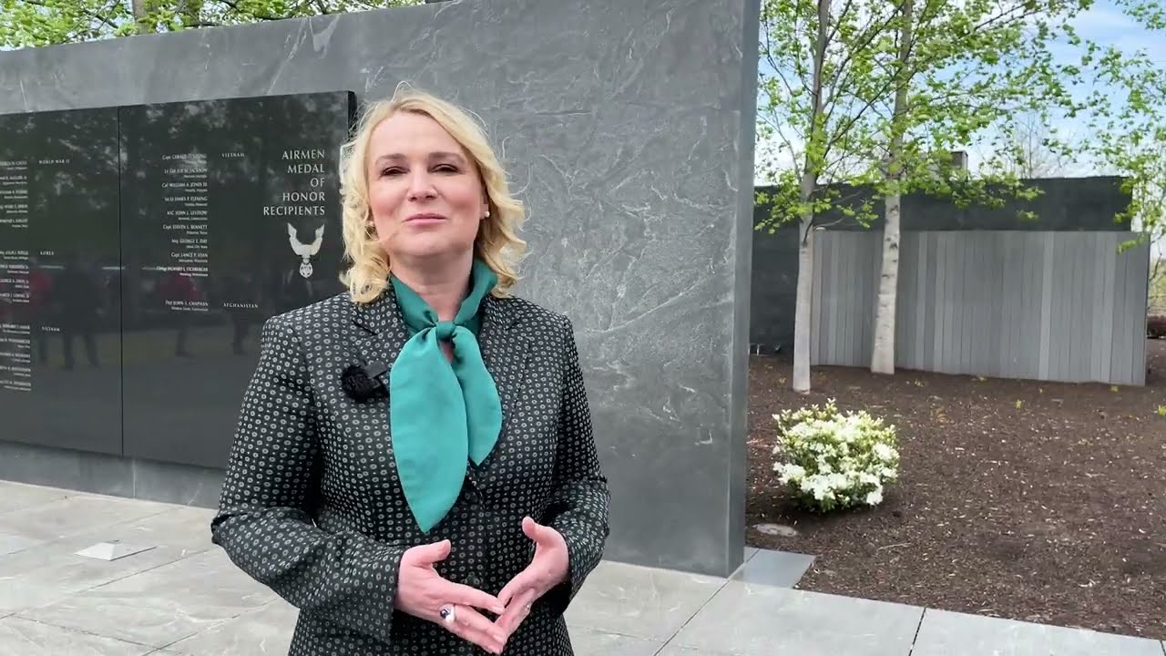 Cesta ministryně obrany Černochové do USA