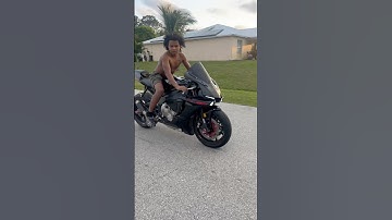 How to Ride A Yamaha YZF R1