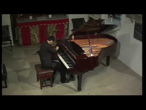 Alexander Soares plays Dutilleux : Choral et variations