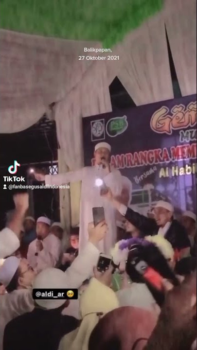 GUS ALDI SHOLAWATAN DI BALIKPAPAN - YA HABIBI YA MUHAMMAD