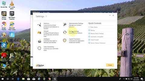 Fix Green Check Marks on Desktop Icons [Tutorial]