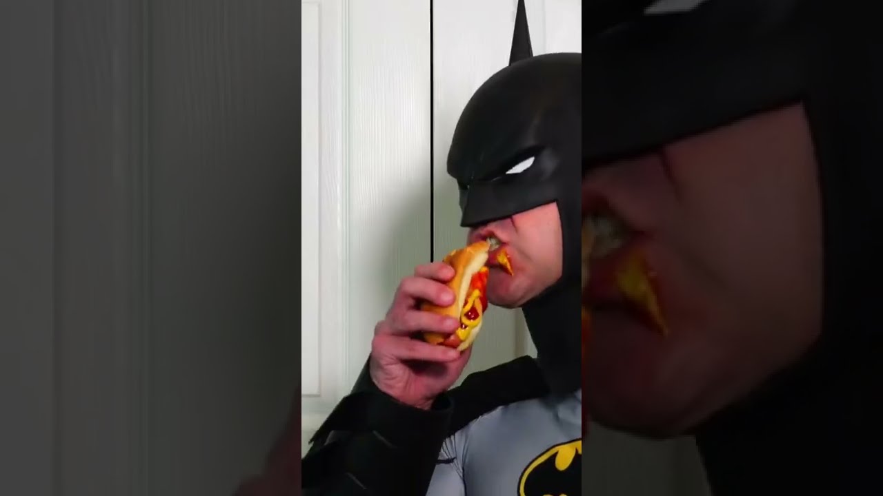 Batman eats a hotdog!! ? ? #Shorts - YouTube