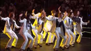 Twice - Uptown Funk - KCON LA 2016 Day 2 (fancam)