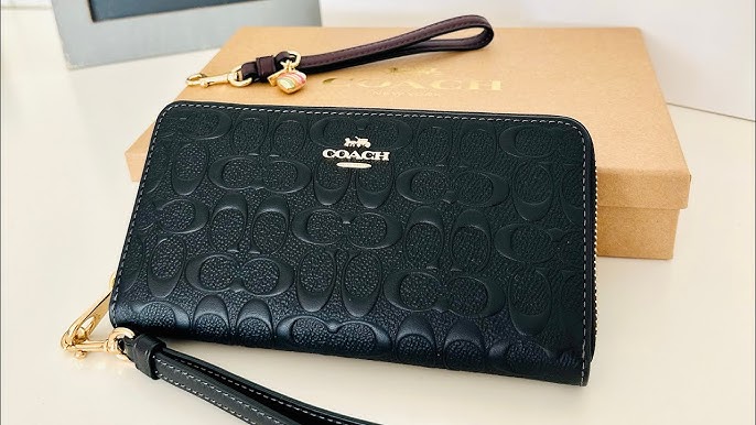 Coach Accordion Zip Wallet Overview and Review! Close Up in 4K! 
