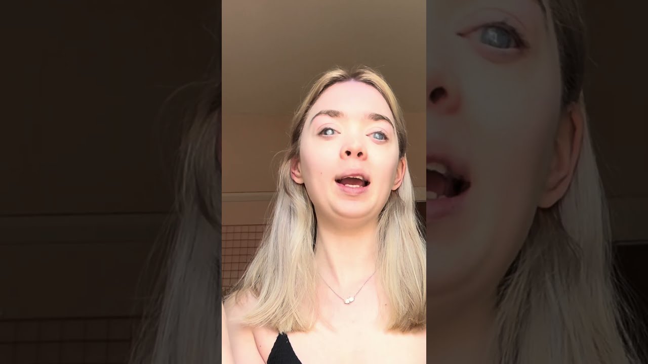 Ever Wondered How A Blind Girl Does Her Makeup 