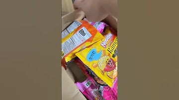MiMidnight craving | mr noodles ramen