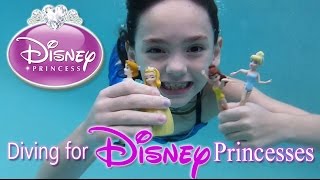 Diving for Disney Princess Dolls Girl Swimming Playing in Pool