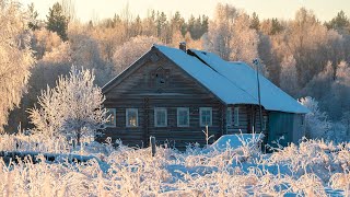 Dorfleben im russischen Norden im Winter. Russischen Nordkäse herstellen.