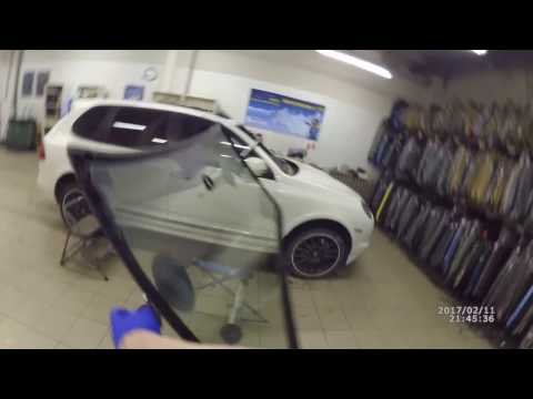 Porsche Cayenne замена лобового стекла. Профи!