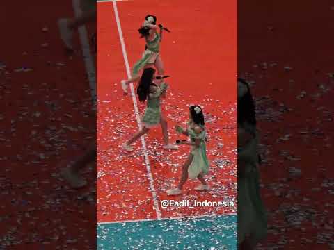 Fancam Azizi Shafaa Asadel Heavy Rotation JKT48 - Indonesia All Star vs Red Sparks 