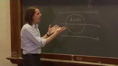 PHYS 102 | E-Field in a 1D Dielectric 1 - A Dielectric in an E Field
