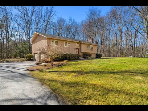 11 Mulberry Lane, Bedford, NH home video tour