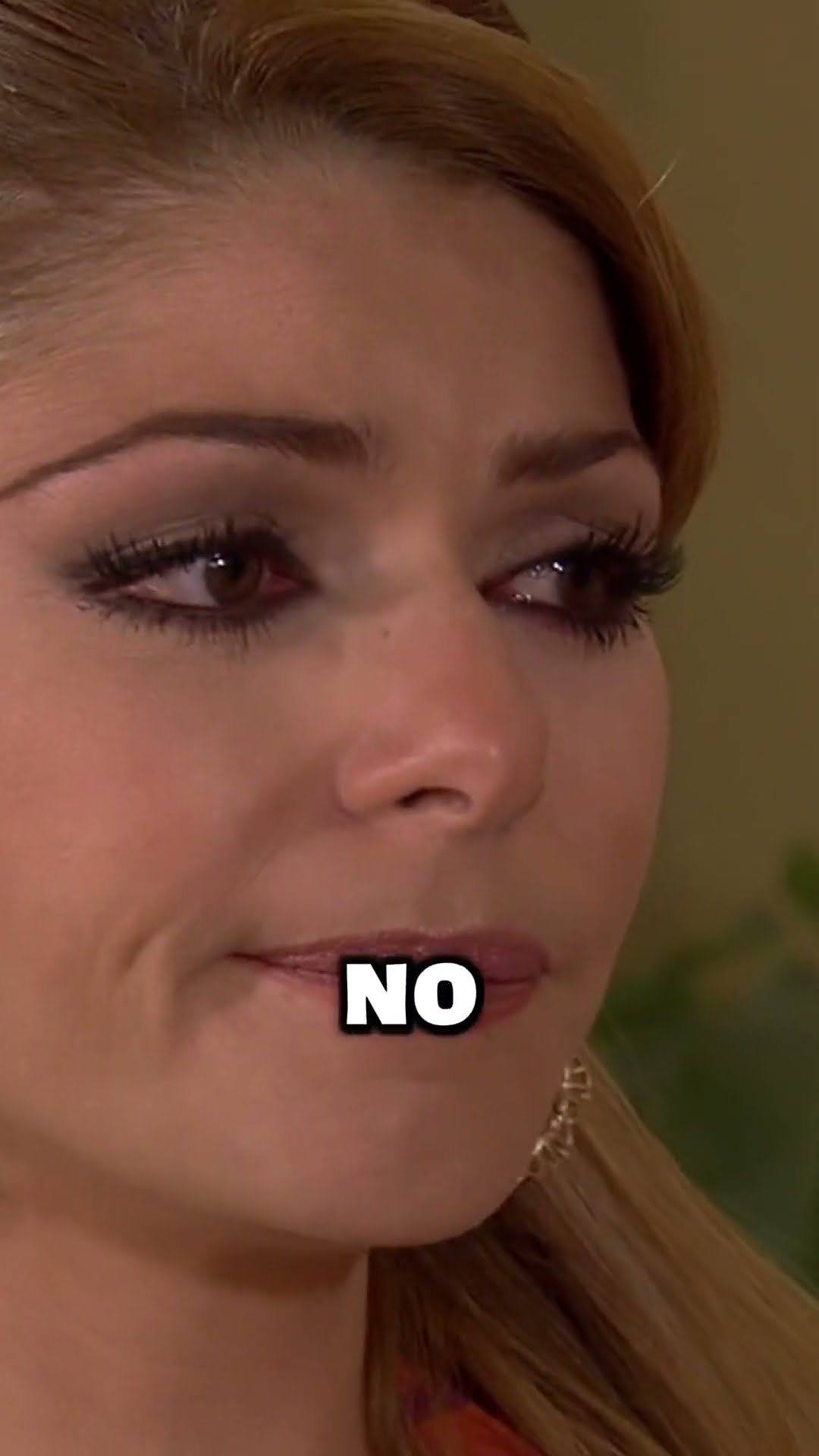 Lo amo... ¿lo ha mordido un perro? ? #HastaQueElDineroNosSepare #ItatíCantoral #shorts #tln