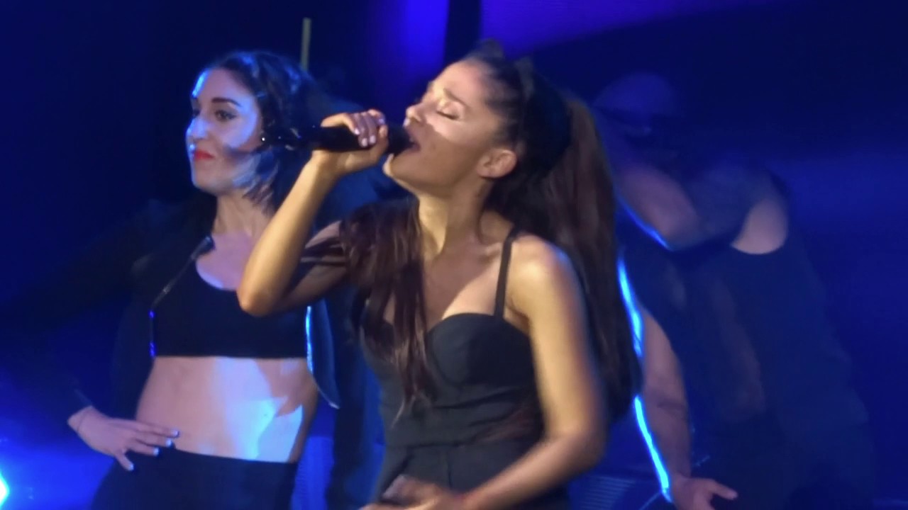 Ariana Grande - Hands On Me Live - 9/8/15 - Honeymoon Tour - Mountain View, CA - [HD]