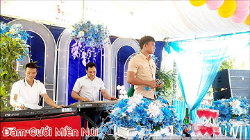 Chàng trai hre hát rất hay tại đám cưới miền núi Sơn Hạ