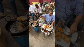Hardworking man sell’s Samosa unique setup street food delhi #streetfood #shorts #short #shortsvideo