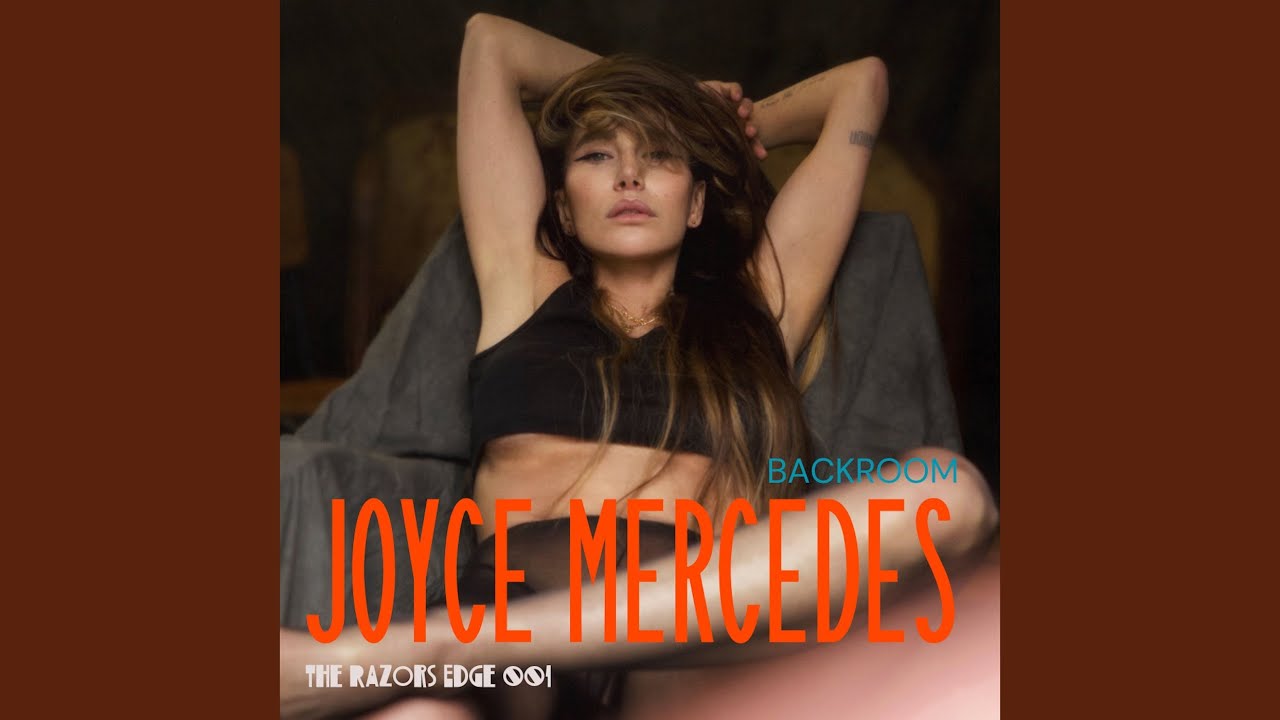 在 YouTube 上观看 Backroom 在 YouTube 上观看 Backroom