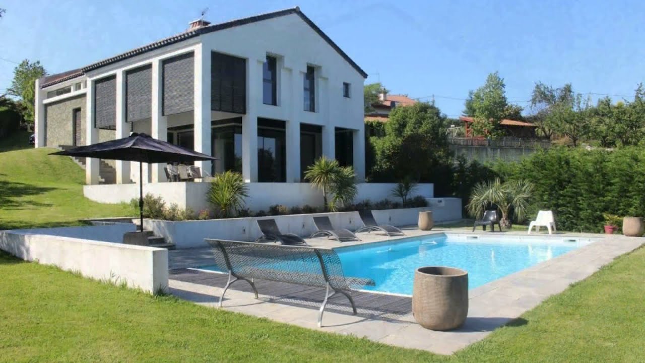Vente villa contemporaine avec piscine vue sur la campagne pays ...