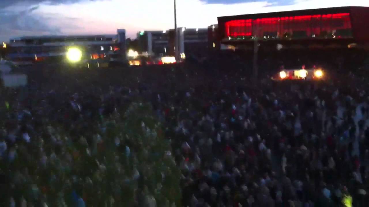 Kings of Leon (Manchester) YouTube