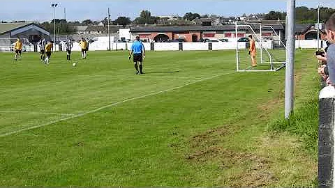 Keith Mawdsley makes it 3 2 to Aisling v Janesboro