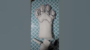 Making fursuit paws for my cat fursuit!(part 5?) OwO #furry #furcon #cosplay #furs #costume #fursuit