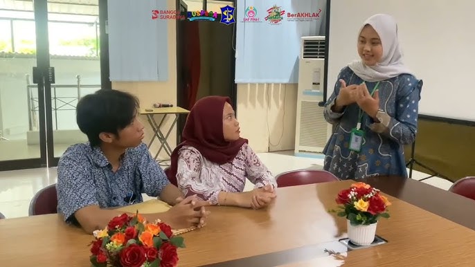 Qizlar katta siklar tomonidan eshakda sikiladi Porno odamlarga sperma donorlik qilishga yordam beradi