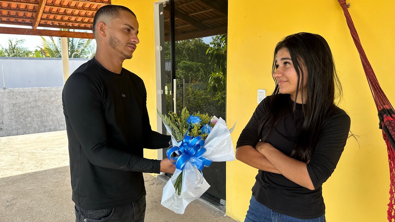 O NORDESTINO DEU UM BUQUÊ DE FLOR PRA MAXSOLAYNE 😱