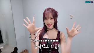 Yuju  first Love Is A Curse  Show Behind