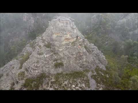 Видео: Lost City (West) at the Gardens of Stone State Reserve Drone flight 2/2