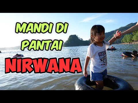 Mandi di Pantai