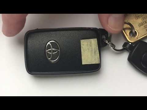 How To Replace A Toyota Keyless Car Fob Battery