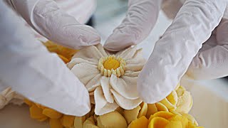 Bean paste Flower cake making