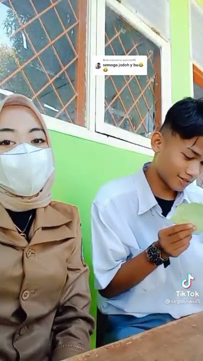 yg Viral murid gombal in guru yg cantik