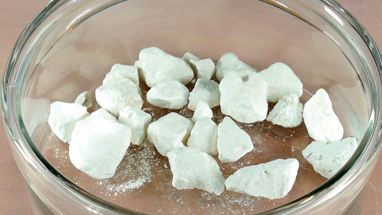 Quicklime (calcium oxide) 