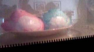Peep fight!