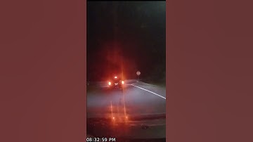 No stop, no signal at intersection on busy North Haven road #baddrivers #distracteddriving #fail