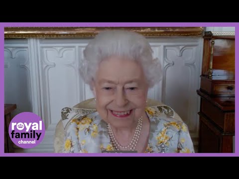 Video: Queen Elizabeth II Čistá hodnota: Wiki, ženatý, rodina, svatba, plat, sourozenci