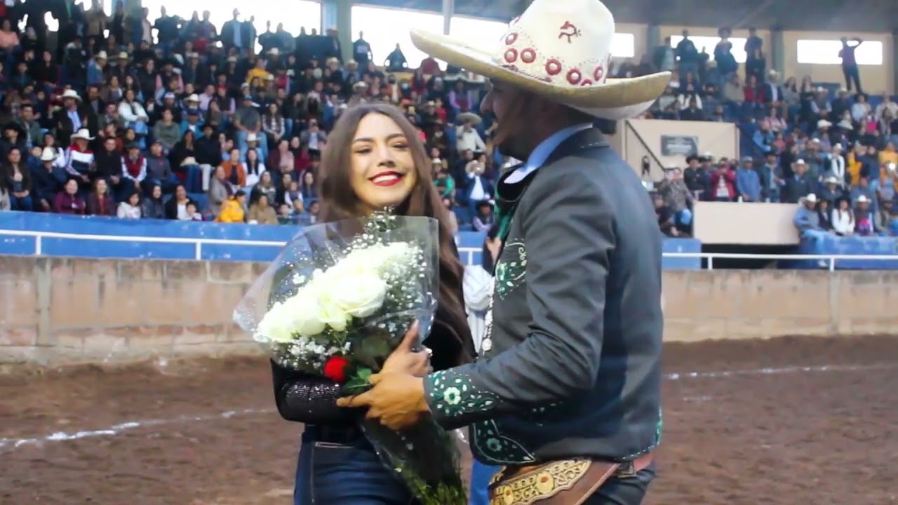 Propuesta de matrimonio Charra