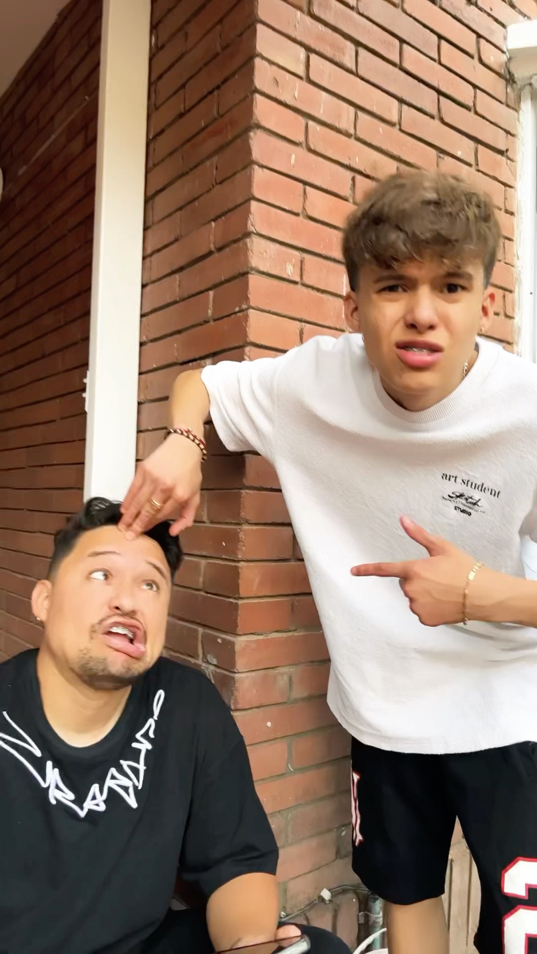 ESTO NO DA MIEDO ?#humor #cosasdefamilia #comedia #shortviral