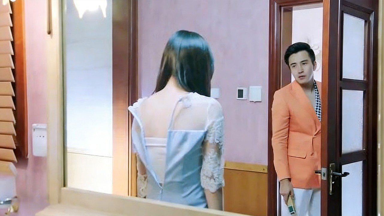 出軌丈夫為了白月光冷落妻子三年，直到看到她背後的疤，他當場崩潰！