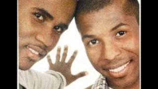 Watch Claudinho E Buchecha Toda Linda video