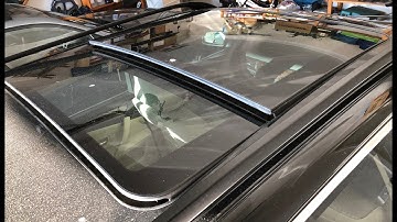 BMW Panoramic MOONroof reset.I show you the procedure to fix many sunroof issues by resetting