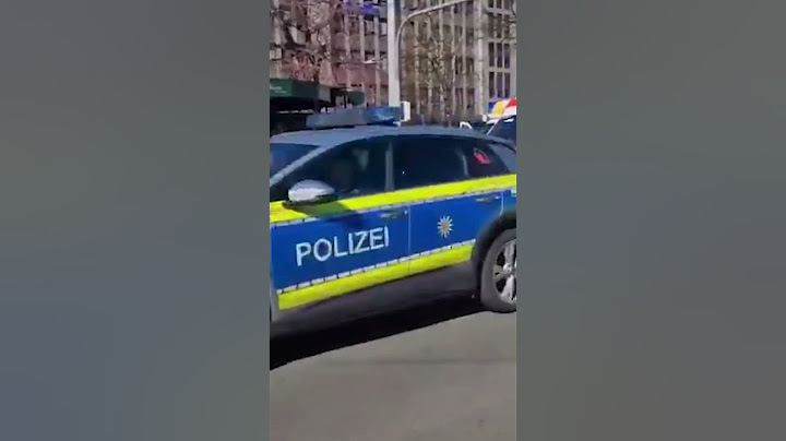 Auto contro la folla a #Manheim, in Germania: almeno 2 morti e 25 feriti